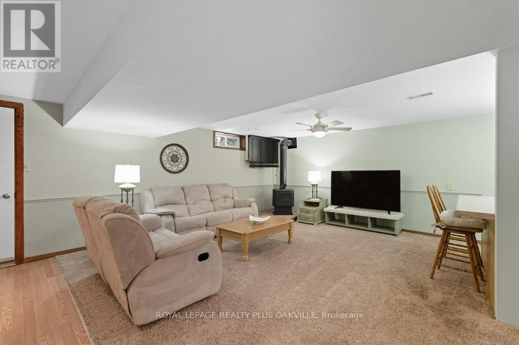 67 Horizon Court, Hamilton, Ontario  L9B 1W9 - Photo 37 - X12578628