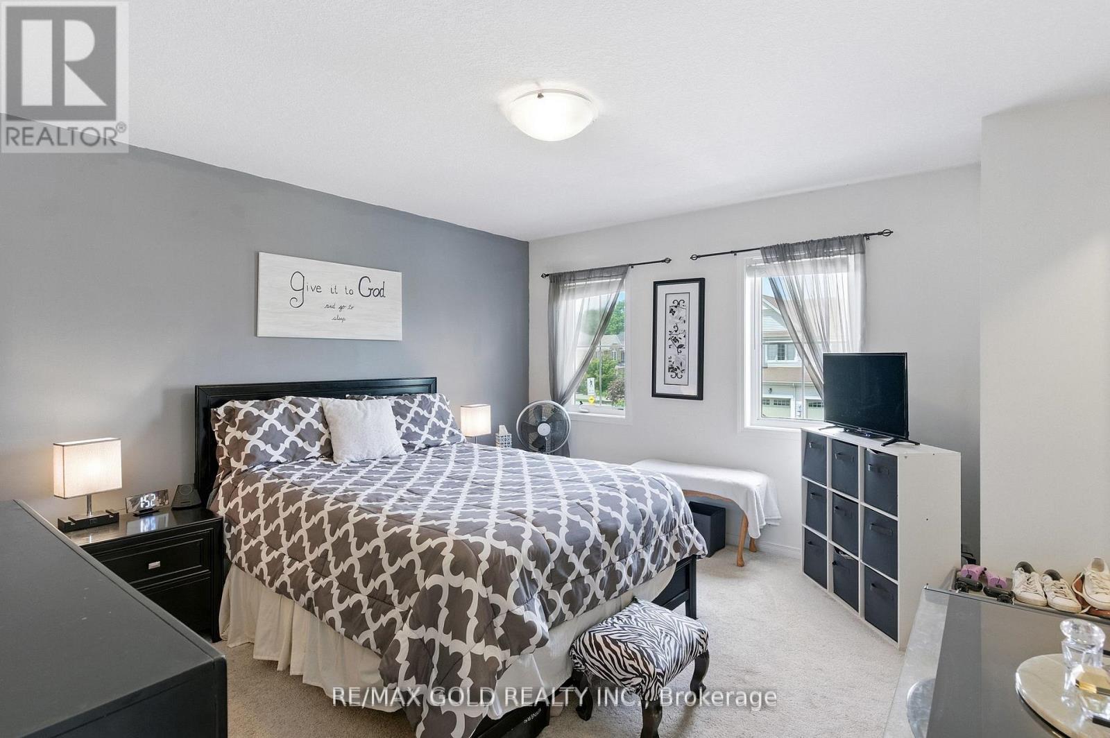 8541 Nightshade Street, Niagara Falls, Ontario  L2H 0K9 - Photo 13 - X12578644