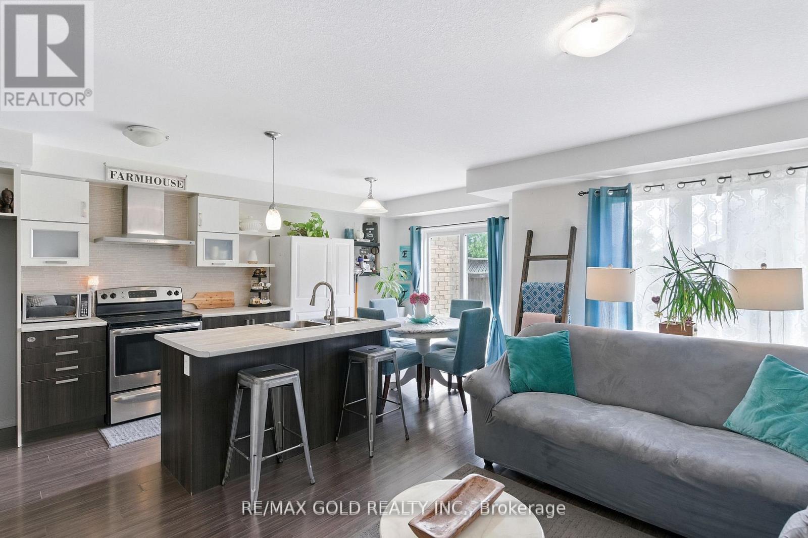 8541 Nightshade Street, Niagara Falls, Ontario  L2H 0K9 - Photo 6 - X12578644