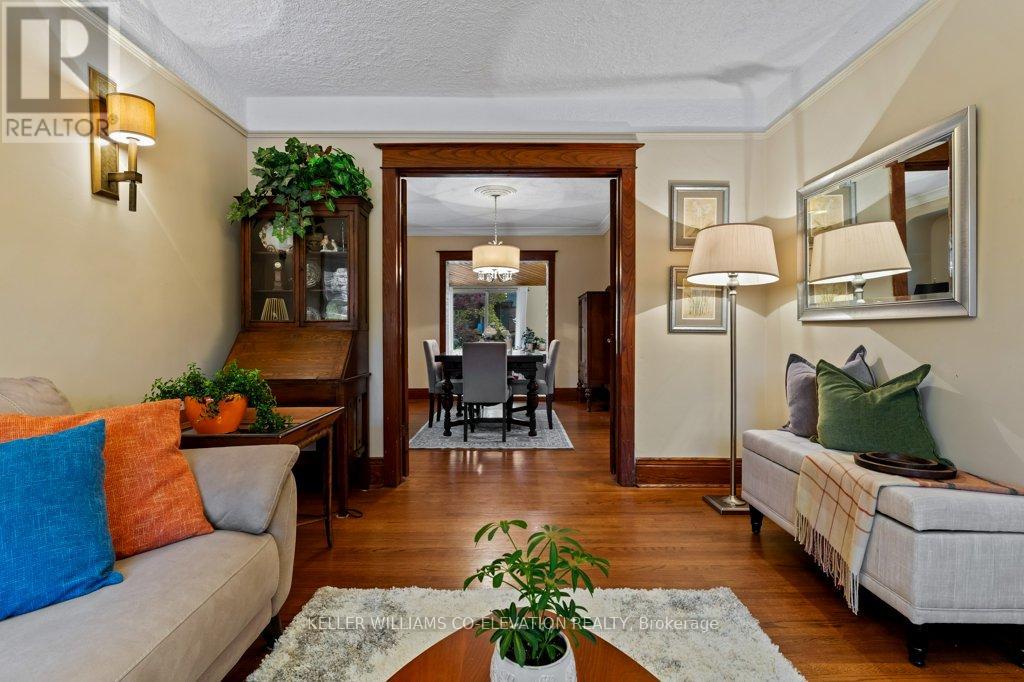 276 Graham Avenue S, Hamilton, Ontario  L8K 2M6 - Photo 10 - X12578672