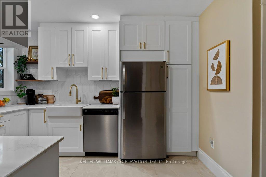 276 Graham Avenue S, Hamilton, Ontario  L8K 2M6 - Photo 23 - X12578672