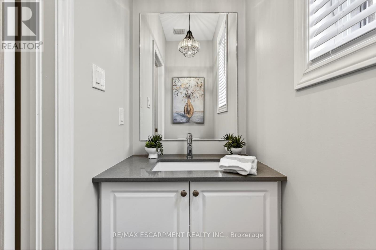 225 Skinner Road, Hamilton, Ontario  L8B 1X2 - Photo 20 - X12578734