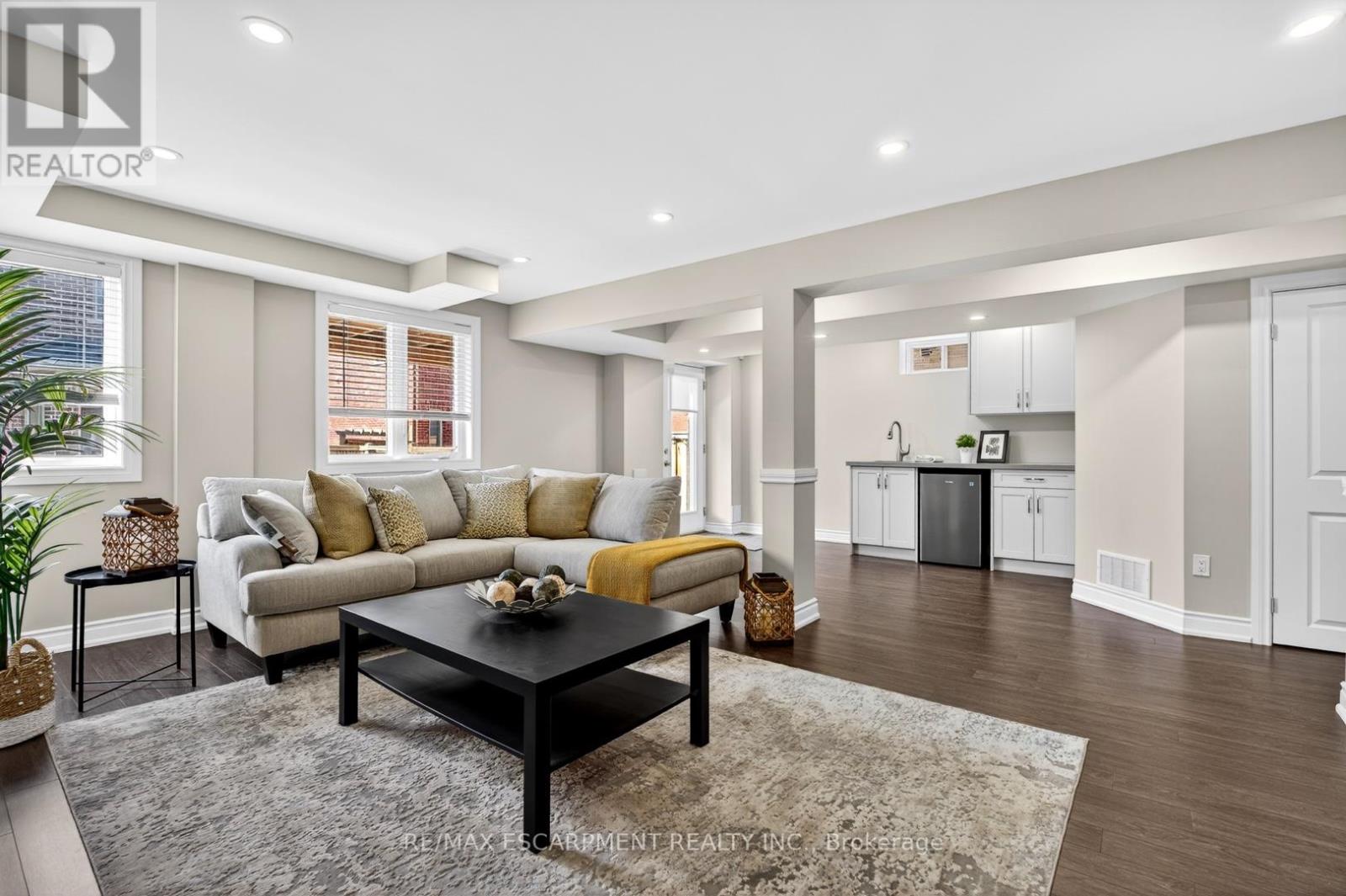 225 Skinner Road, Hamilton, Ontario  L8B 1X2 - Photo 37 - X12578734