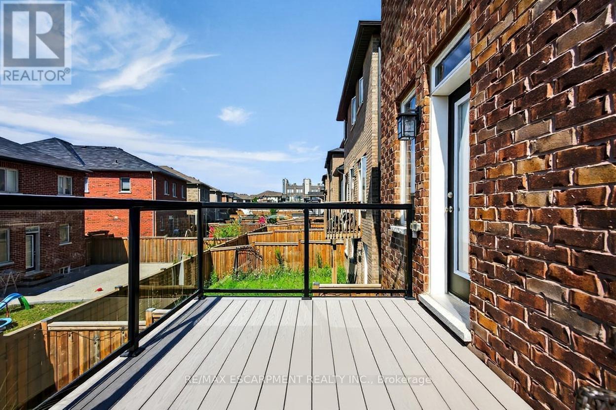 225 Skinner Road, Hamilton, Ontario  L8B 1X2 - Photo 47 - X12578734