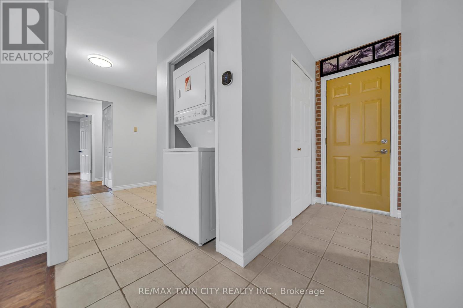 88 Glen Lake Crescent, Kitchener, Ontario  N2N 1C5 - Photo 7 - X12578778