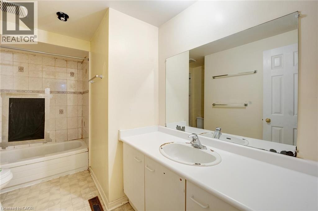 156 Cimmaron Street, Markham, Ontario  L3S 2G9 - Photo 23 - 40784044