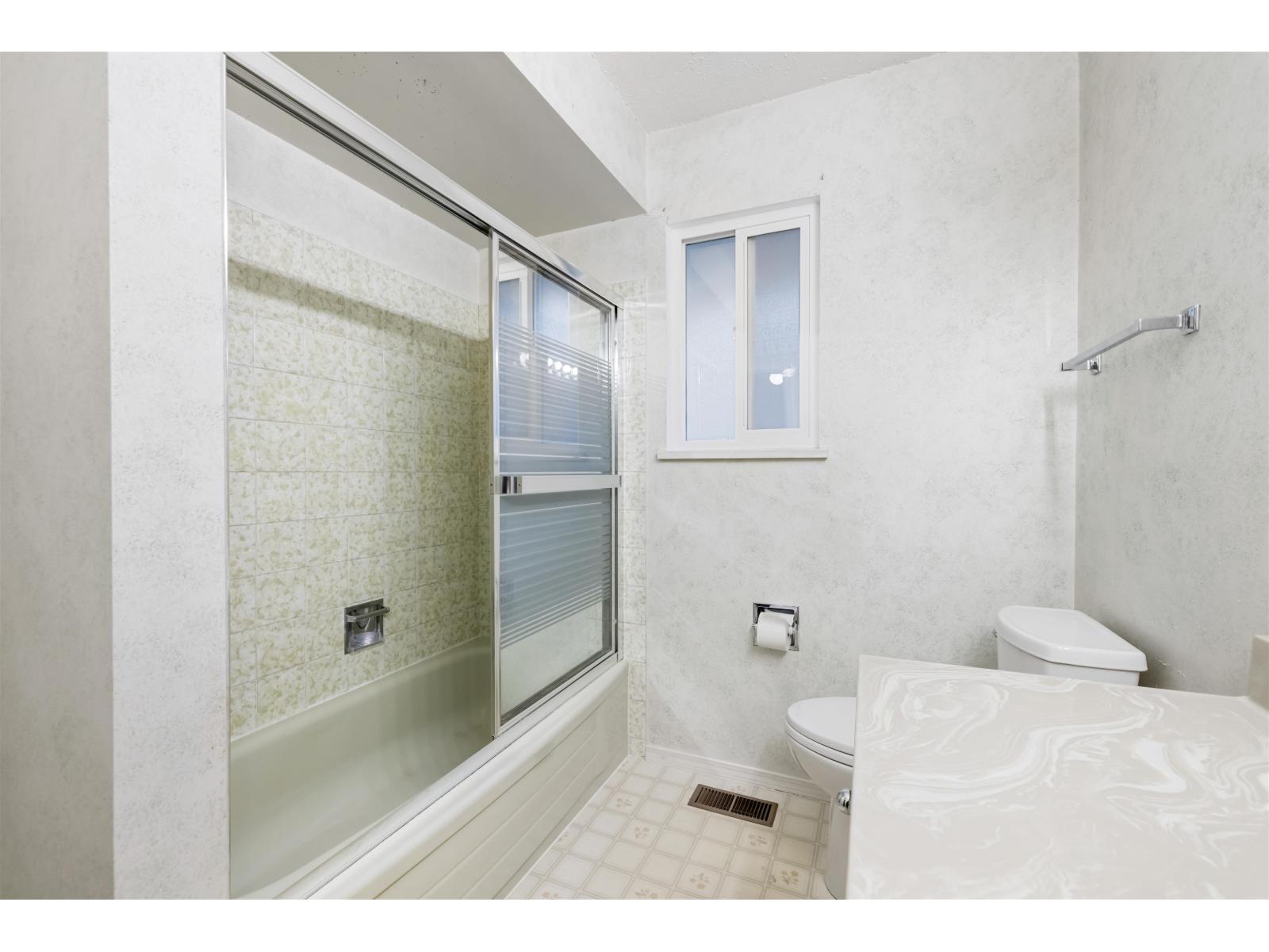 26826 34 Avenue, Langley, British Columbia  V4W 3G8 - Photo 28 - R3070222