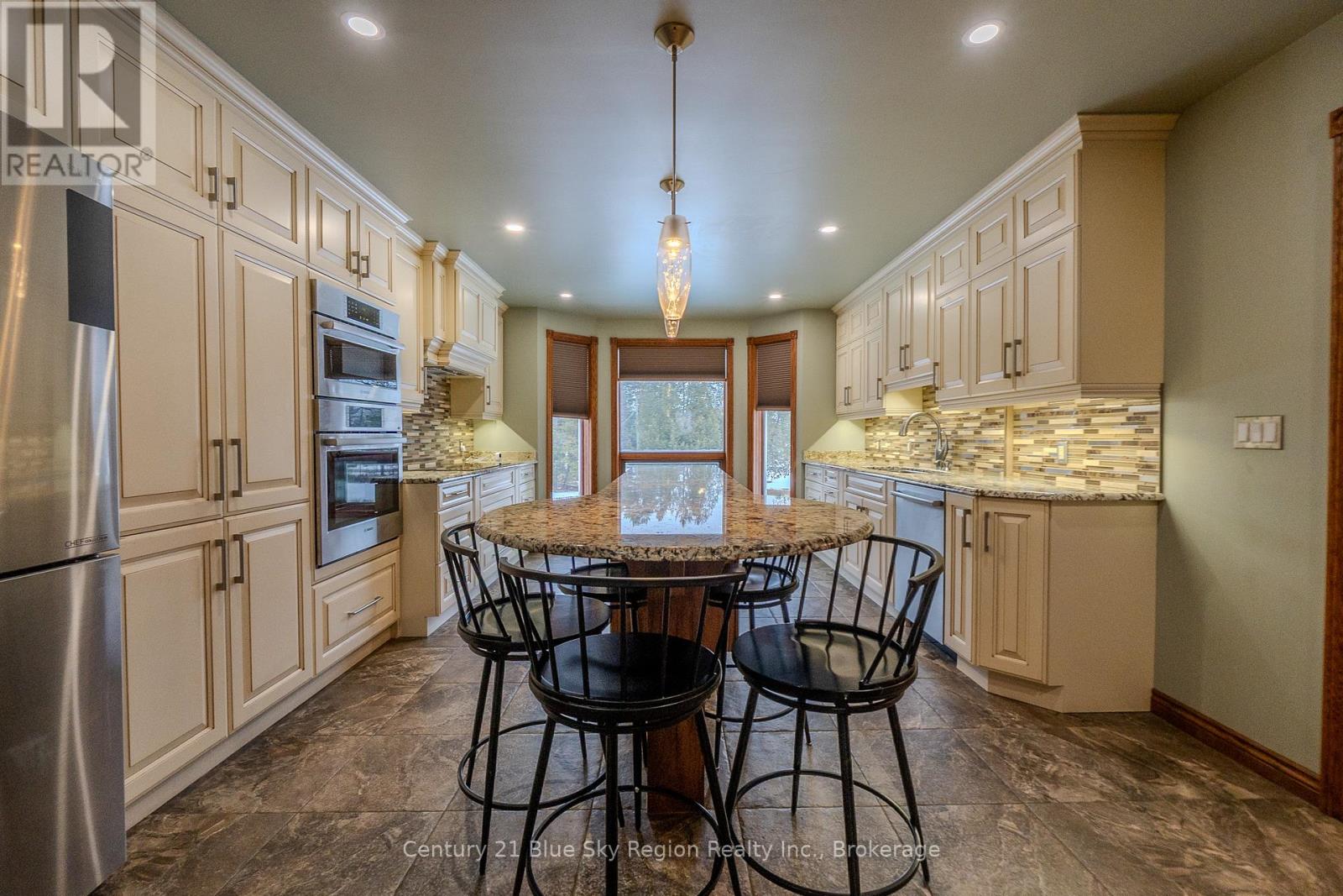 45 Chadbourne Drive, North Bay, Ontario  P1B 8G2 - Photo 11 - X12578910