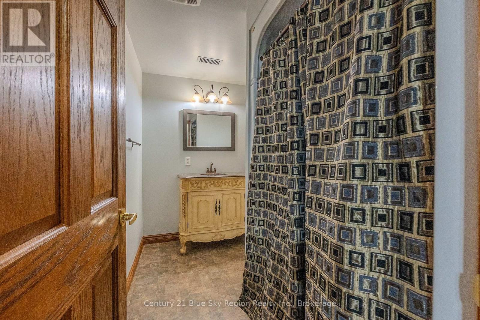 45 Chadbourne Drive, North Bay, Ontario  P1B 8G2 - Photo 27 - X12578910