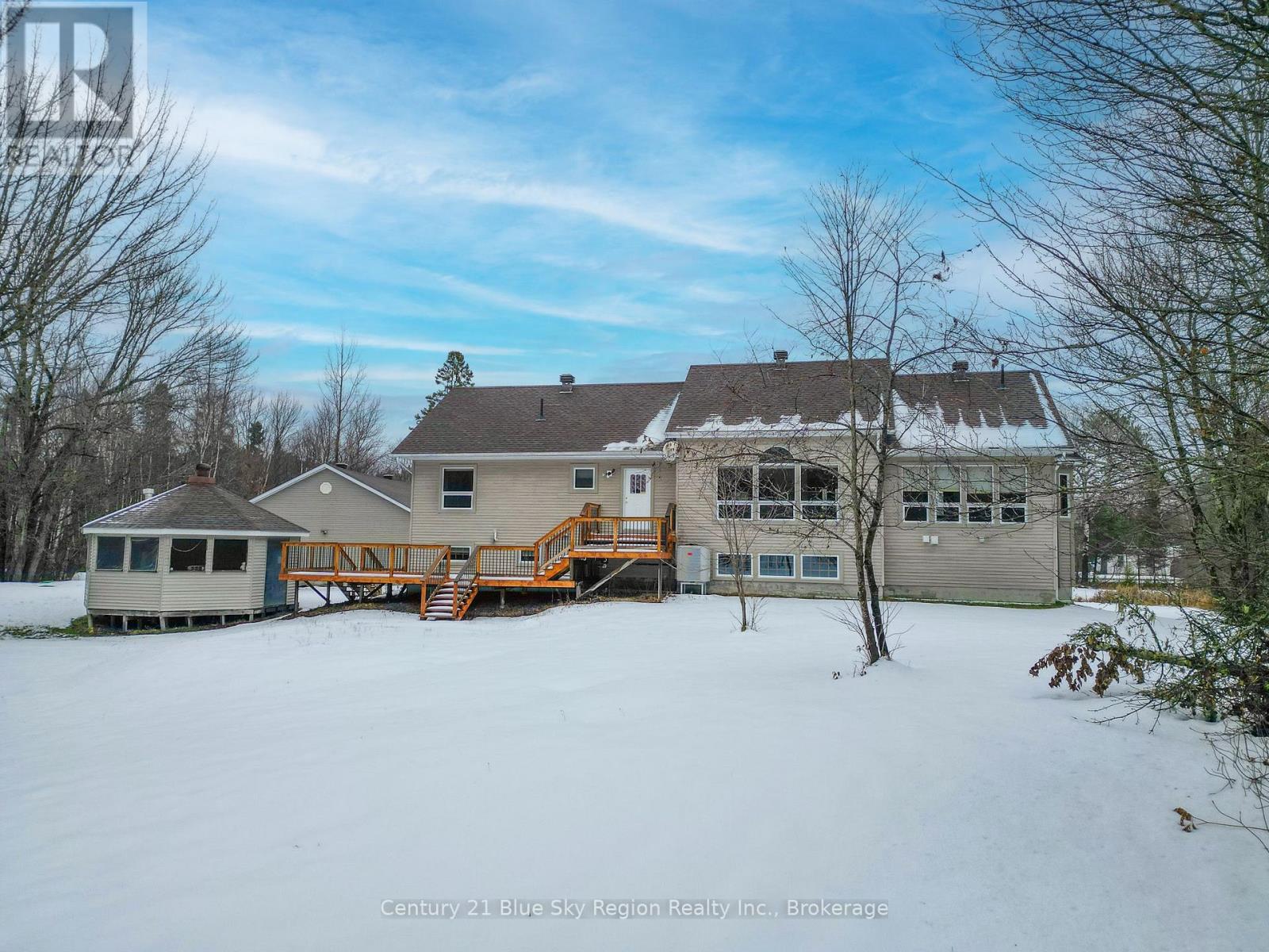 45 Chadbourne Drive, North Bay, Ontario  P1B 8G2 - Photo 4 - X12578910