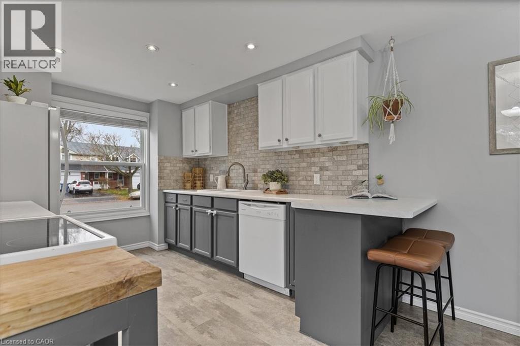 98 Grandridge Crescent, Guelph, Ontario  N1H 8G3 - Photo 17 - 40790404