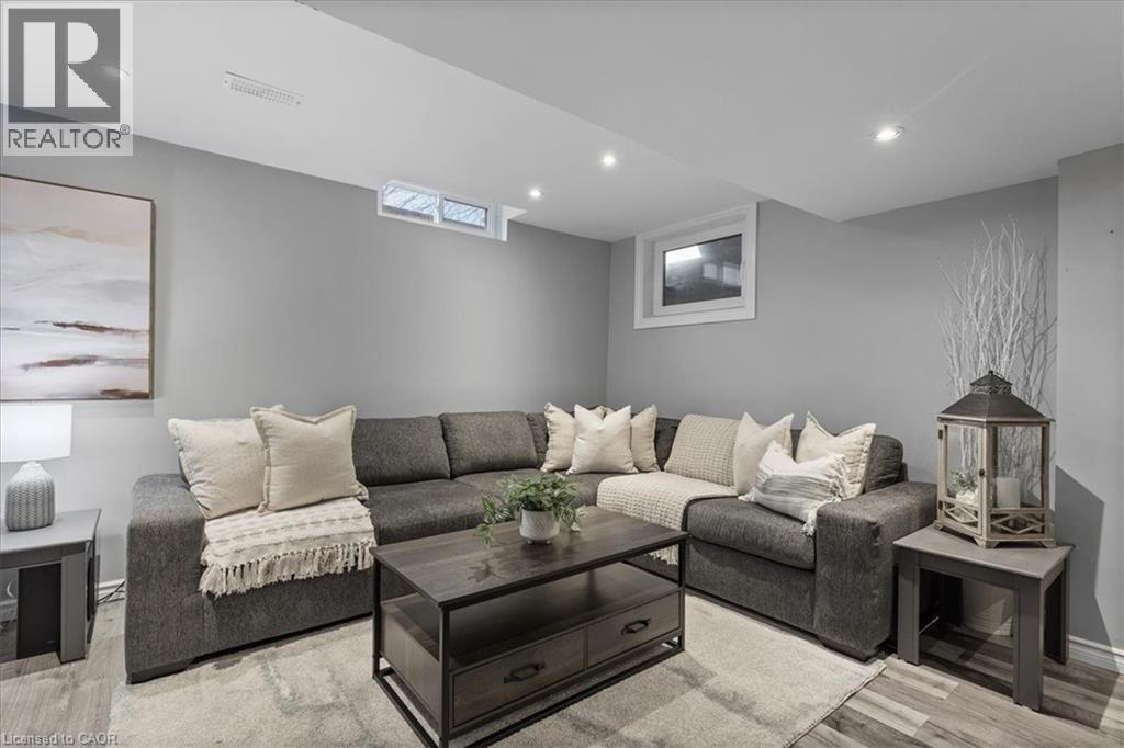 98 Grandridge Crescent, Guelph, Ontario  N1H 8G3 - Photo 32 - 40790404