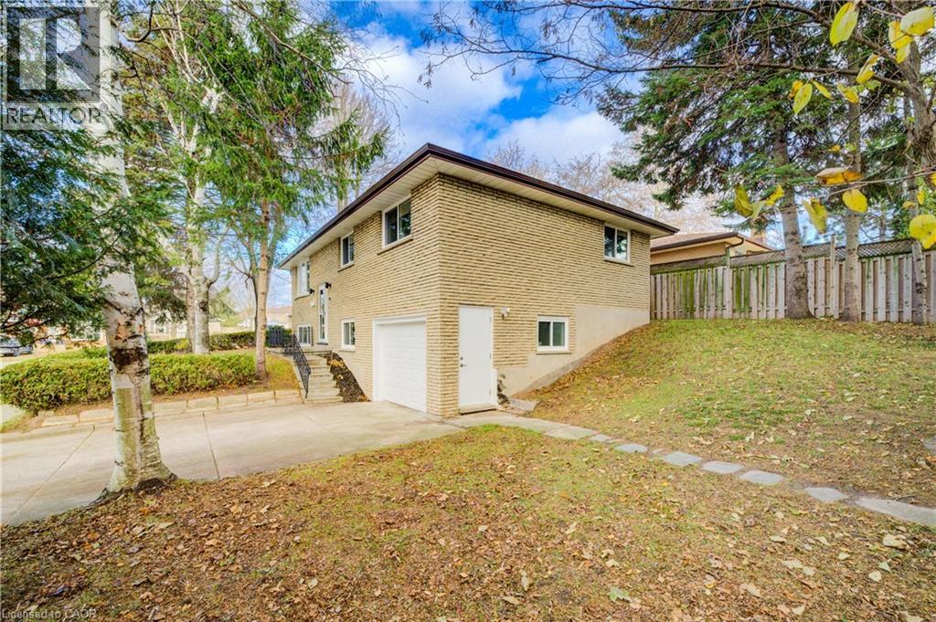 48 Mark Crescent, Cambridge, Ontario  N1S 4A3 - Photo 4 - 40790103