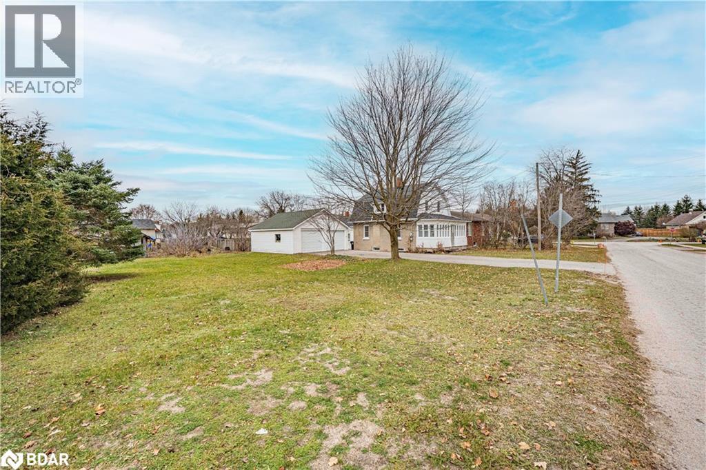 125 Raglan Street, Angus, Ontario  L0M 1B0 - Photo 4 - 40789339