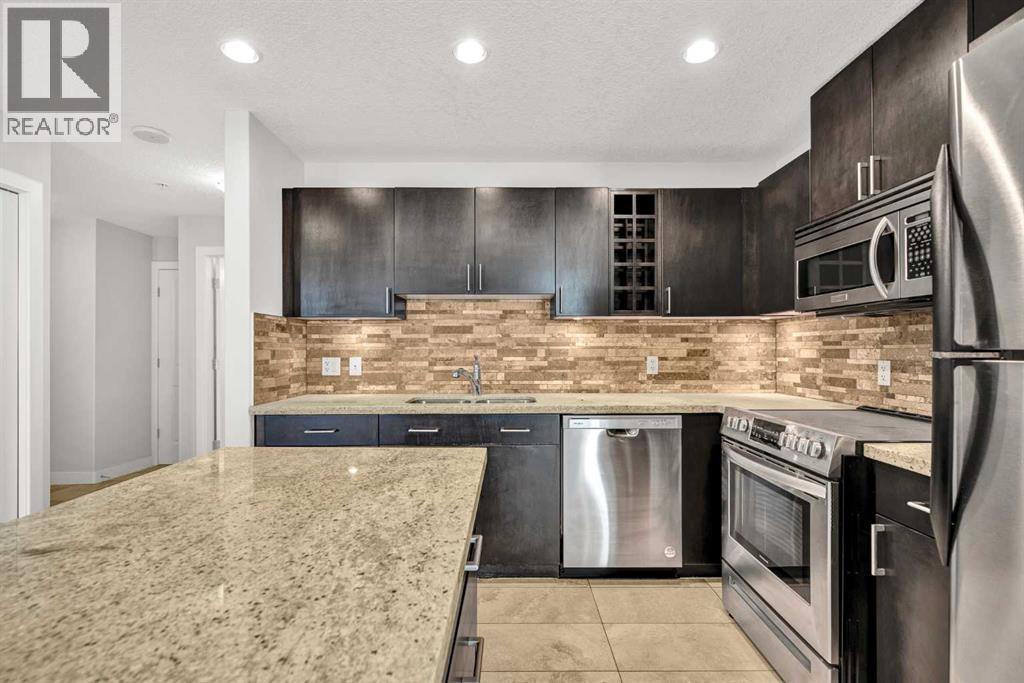 2207, 77 Spruce Place Sw, Calgary, Alberta  T3C 3X6 - Photo 10 - A2247186