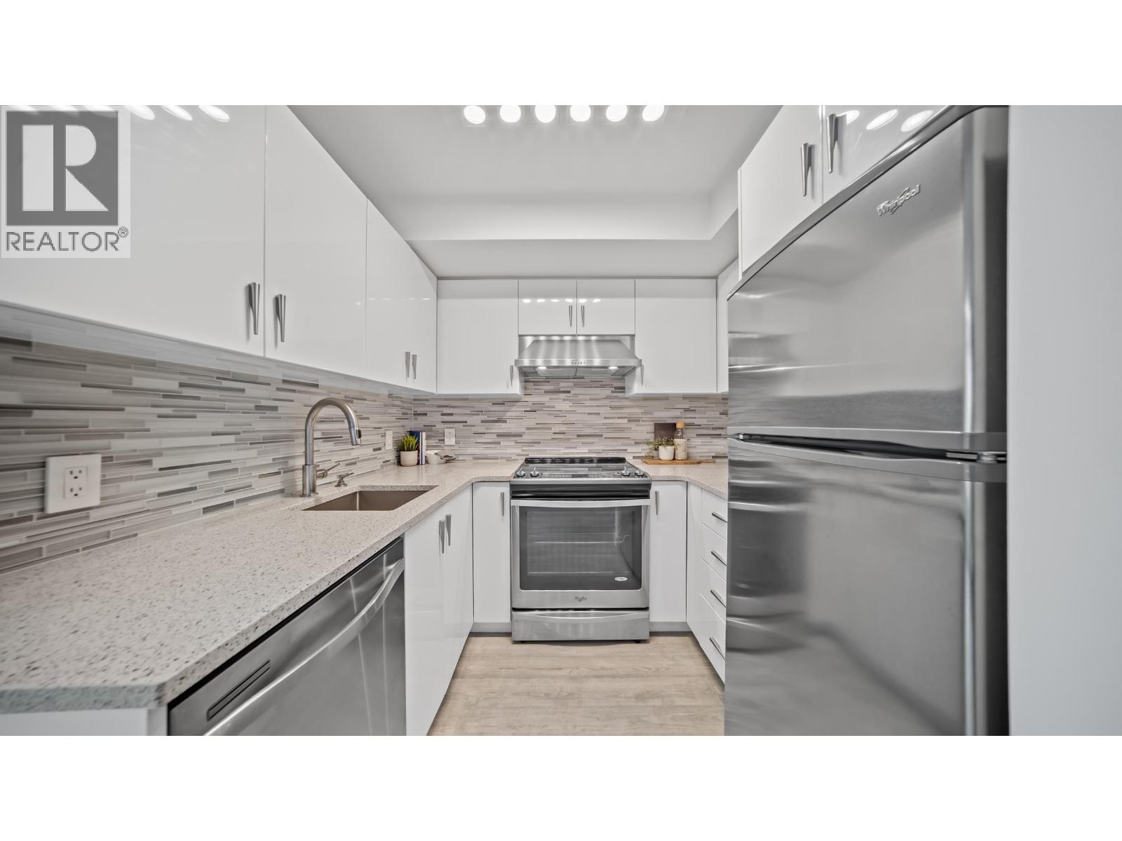 1802 1238 Richards Street, Vancouver, British Columbia  V6B 6M6 - Photo 12 - R3058337