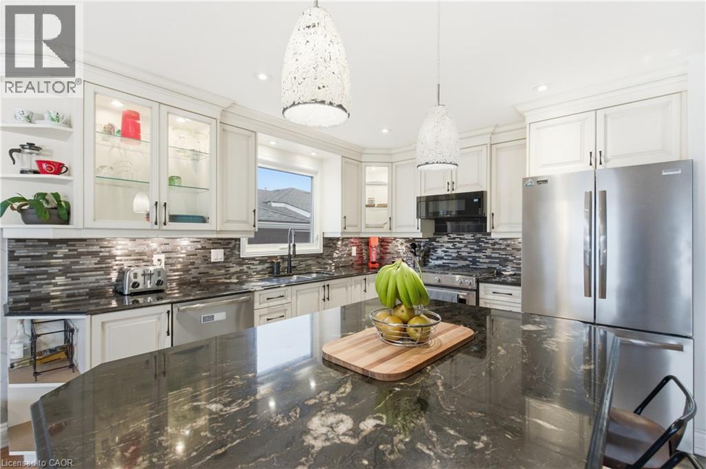 71 Allanbrook Street, Stoney Creek, Ontario  L8J 1P9 - Photo 14 - 40790711