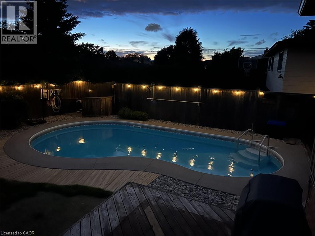 71 Allanbrook Street, Stoney Creek, Ontario  L8J 1P9 - Photo 35 - 40790711