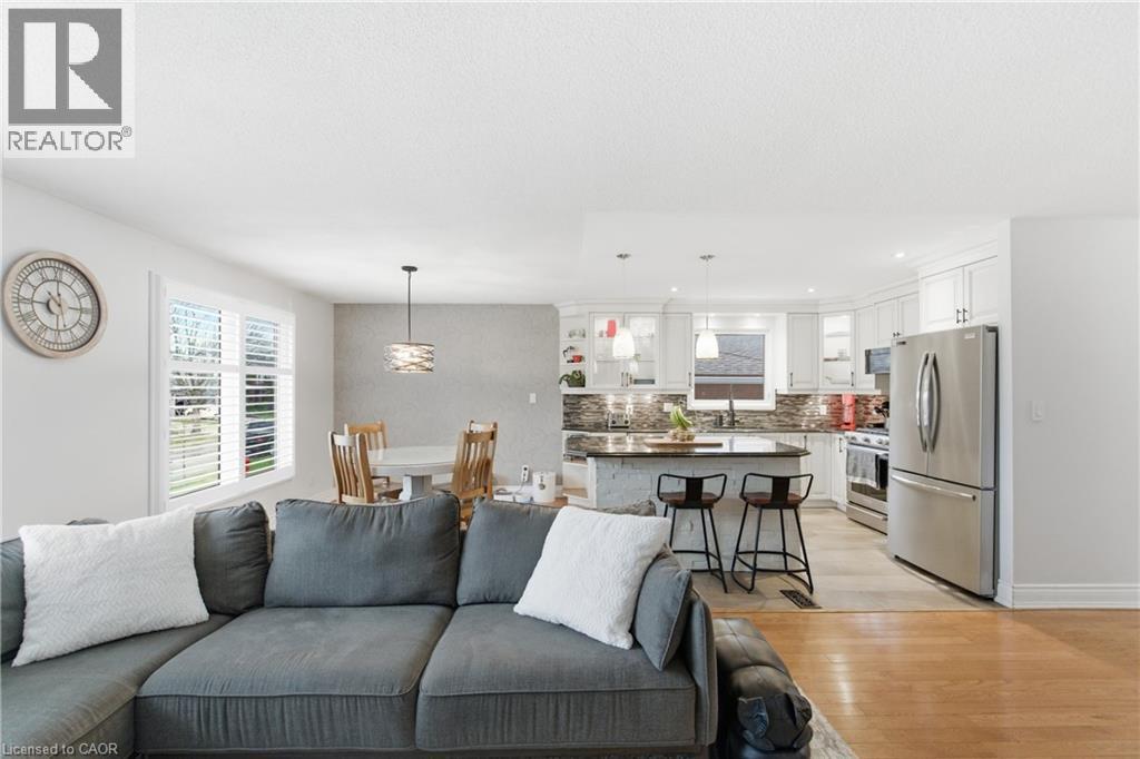 71 Allanbrook Street, Stoney Creek, Ontario  L8J 1P9 - Photo 8 - 40790711