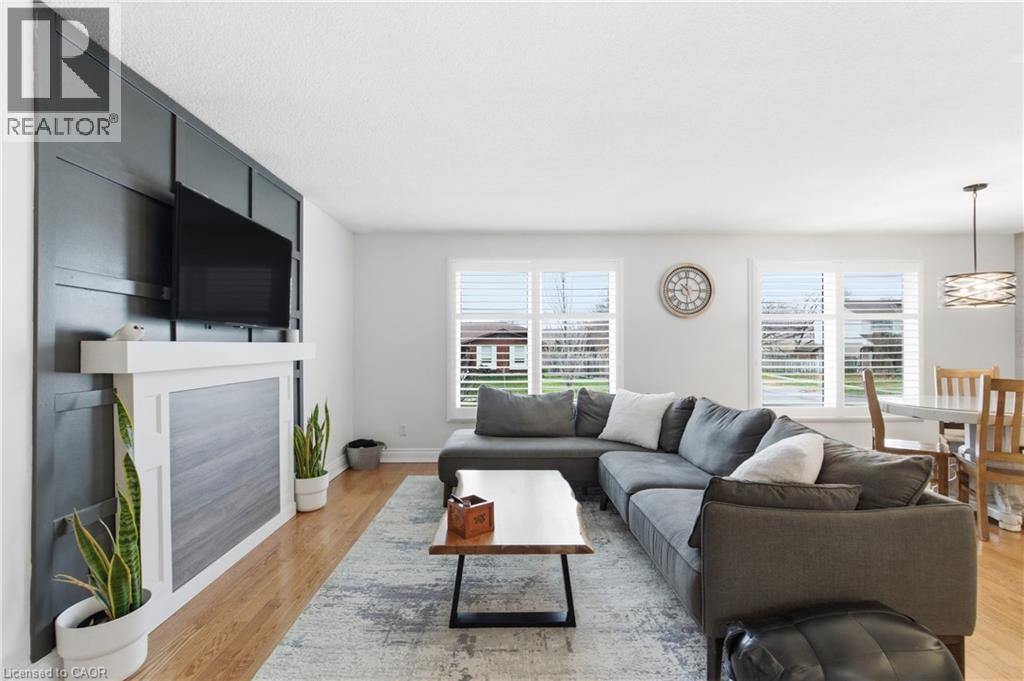 71 Allanbrook Street, Stoney Creek, Ontario  L8J 1P9 - Photo 6 - 40790711