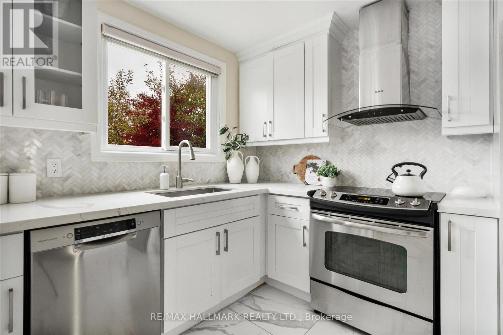 44 Athenia Court, Toronto, Ontario  M1E 2C1 - Photo 17 - E12577850