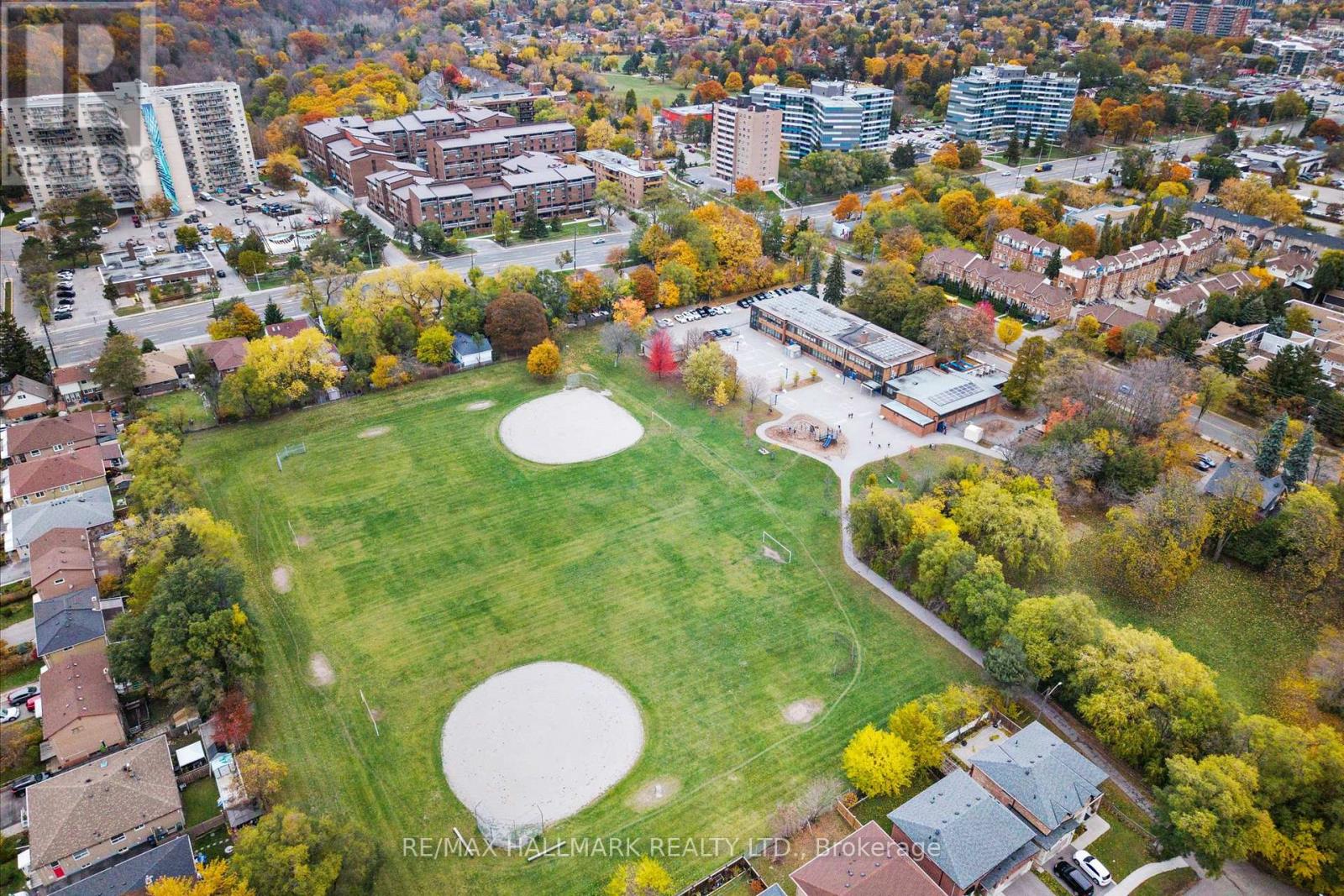 44 Athenia Court, Toronto, Ontario  M1E 2C1 - Photo 38 - E12577850