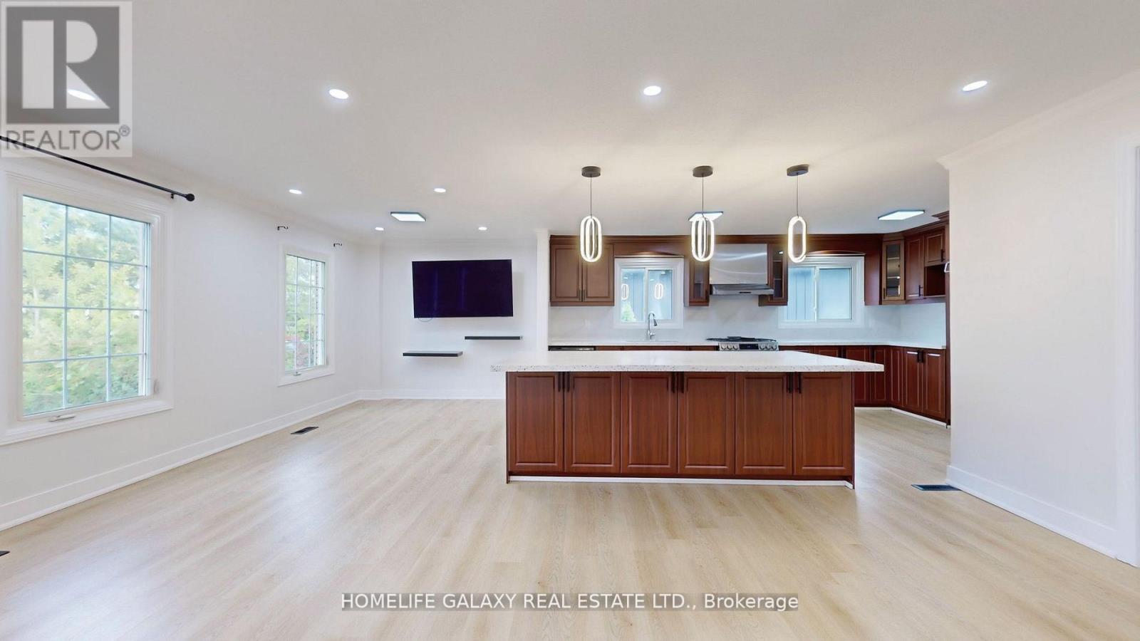 1882 Shadybrook Drive, Pickering, Ontario  L1V 3A8 - Photo 8 - E12578188