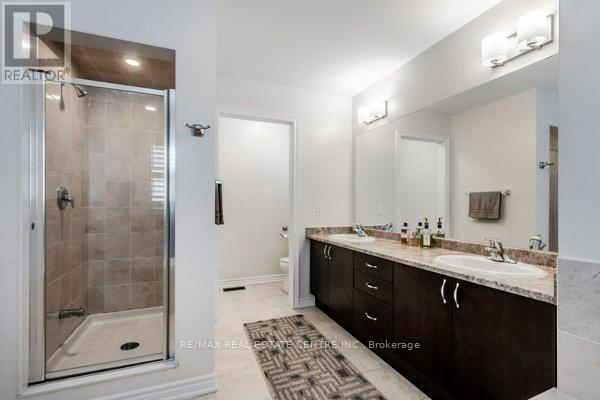 50 Royal Fern Crescent, Caledon, Ontario  L7C 4H1 - Photo 34 - W12478409