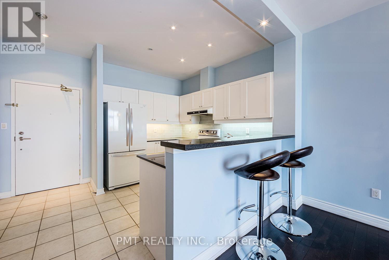 606 - 1 Leaside Park Drive, Toronto, Ontario  M4H 1R1 - Photo 5 - C12578838