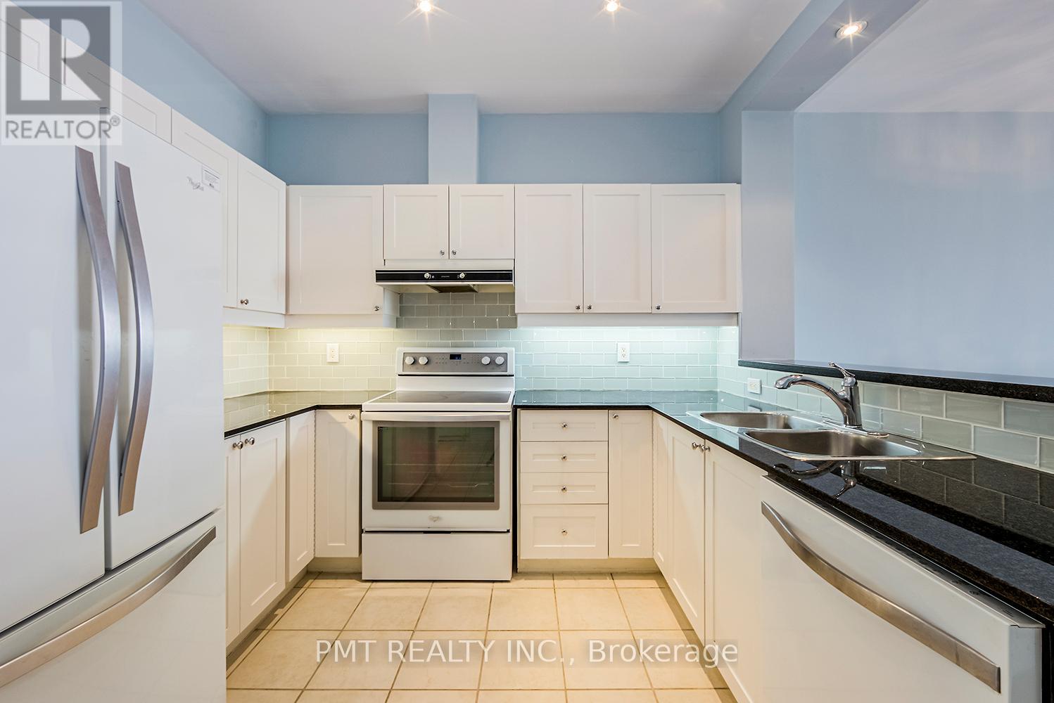 606 - 1 Leaside Park Drive, Toronto, Ontario  M4H 1R1 - Photo 6 - C12578838