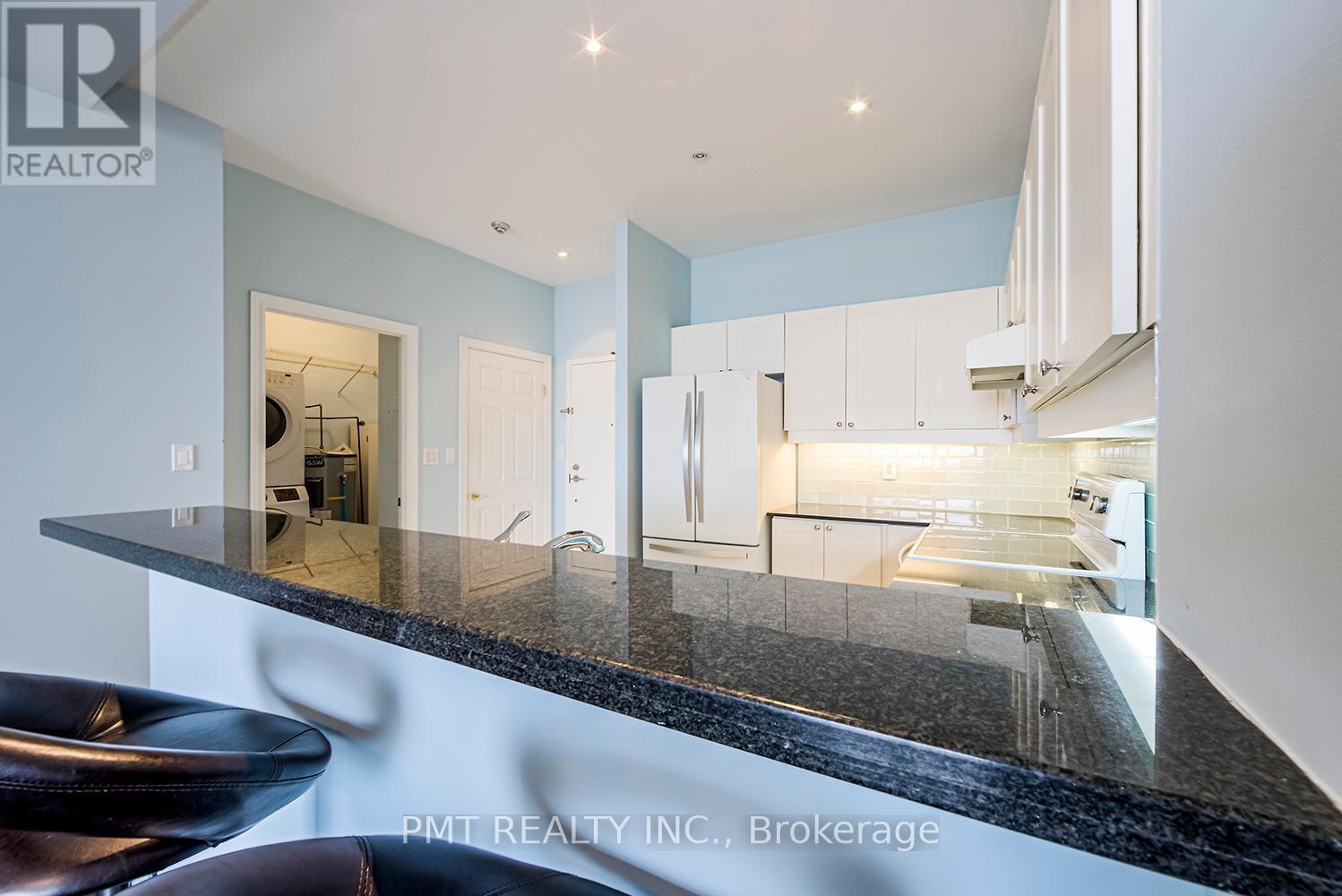 606 - 1 Leaside Park Drive, Toronto, Ontario  M4H 1R1 - Photo 7 - C12578838