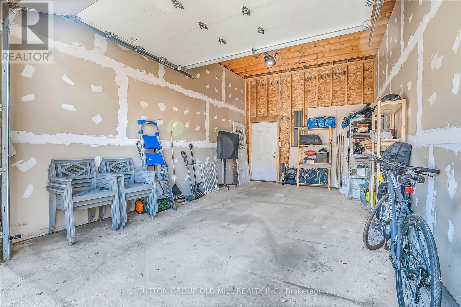 323 Clinton Street, Toronto, Ontario  M6G 2Y7 - Photo 45 - C12578864