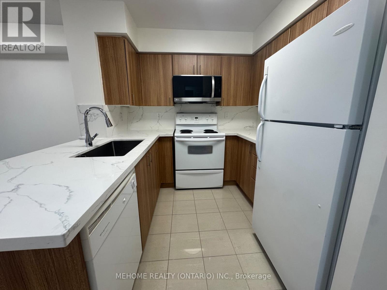 1702 - 4978 Yonge Street, Toronto, Ontario  M2N 7G5 - Photo 5 - C12578912