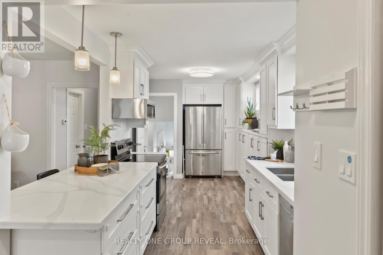 716 Kenora Avenue, Oshawa, Ontario  L1J 1K6 - Photo 11 - E12578826