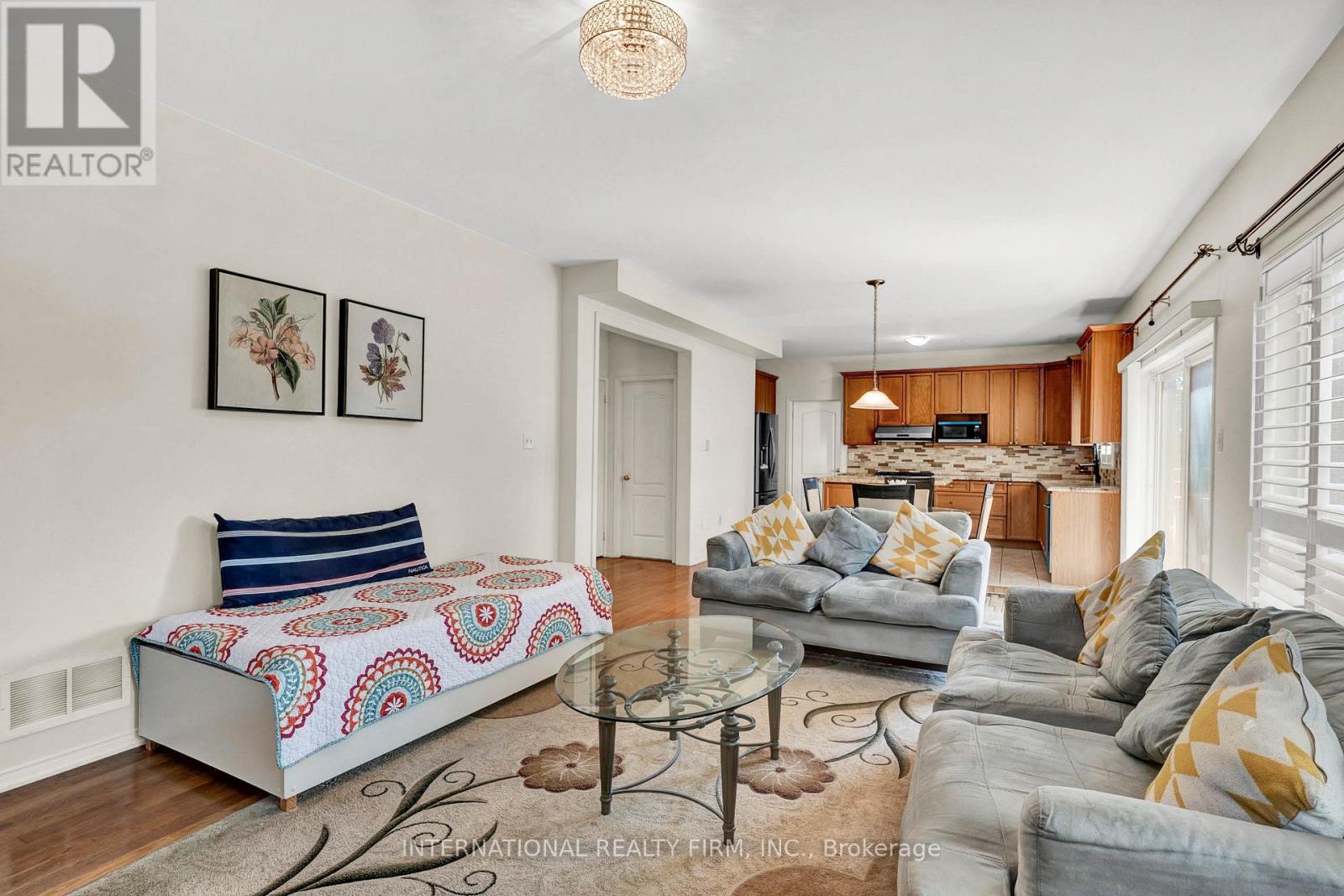 26 Peacock Crescent, Ajax, Ontario  L1T 0C6 - Photo 11 - E12578850