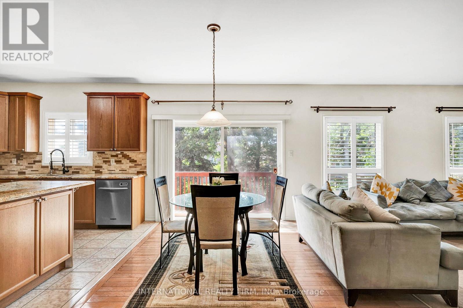 26 Peacock Crescent, Ajax, Ontario  L1T 0C6 - Photo 9 - E12578850