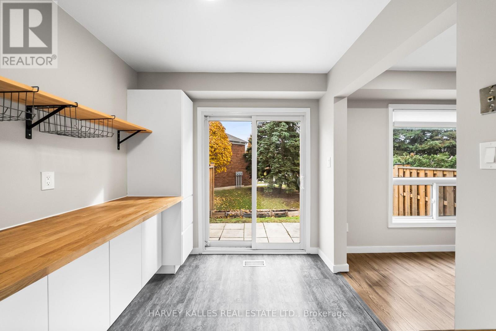 221 - 10 Bassett Boulevard, Whitby, Ontario  L1N 9C8 - Photo 11 - E12578860