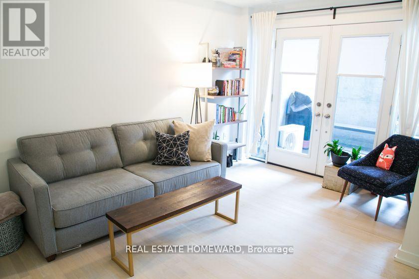 13 - 150 Broadview Avenue, Toronto, Ontario  M4M 0A9 - Photo 4 - E12578868