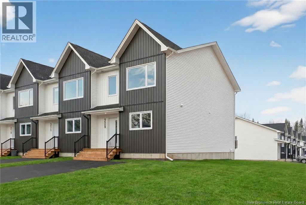 217 Donat Crescent, Dieppe, New Brunswick E1A 7R4 - Photo 3 - NB130671