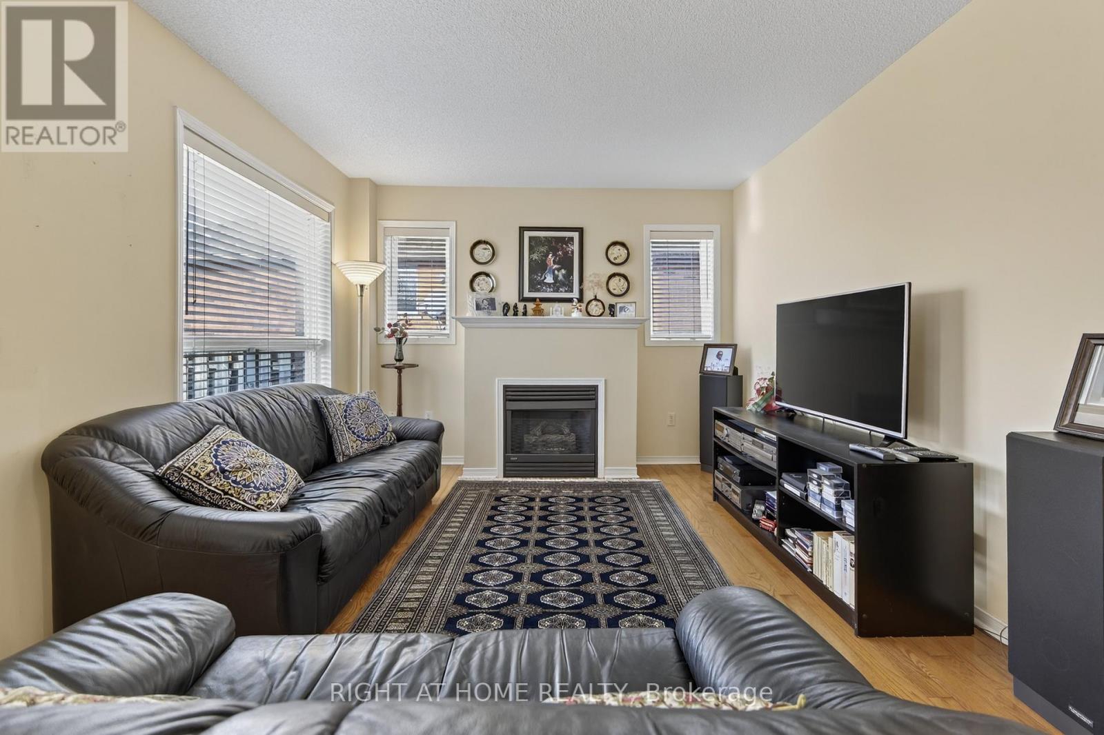 1338 Vincent Crescent, Innisfil, Ontario  L9S 1Z8 - Photo 16 - N12578818