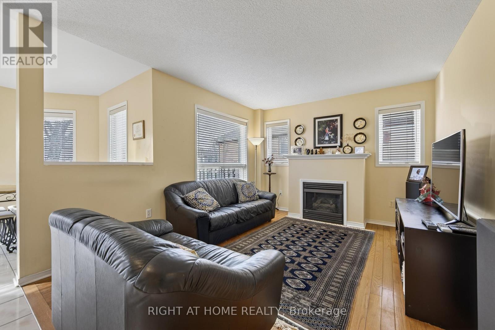 1338 Vincent Crescent, Innisfil, Ontario  L9S 1Z8 - Photo 18 - N12578818