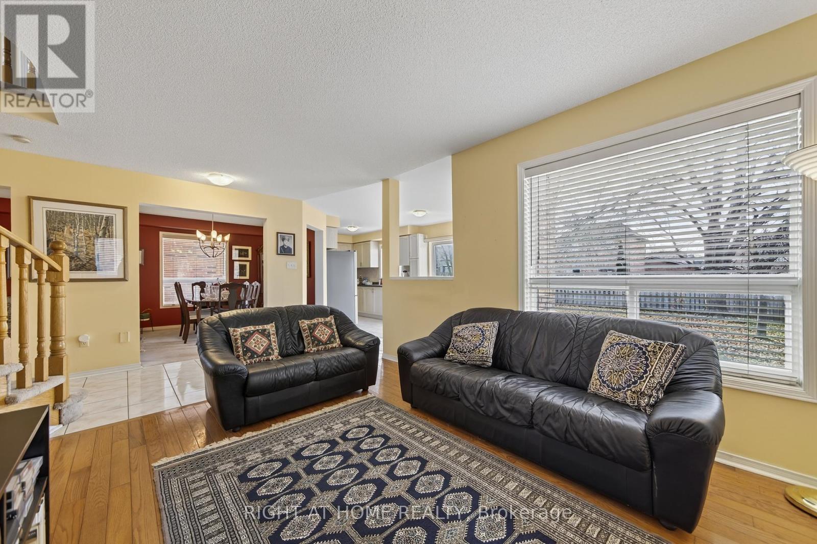 1338 Vincent Crescent, Innisfil, Ontario  L9S 1Z8 - Photo 20 - N12578818