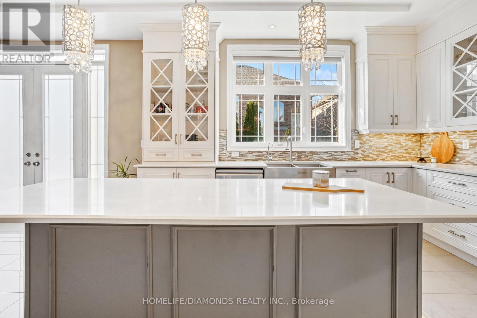 36 West Coast Trail, King, Ontario  L7B 0A4 - Photo 18 - N12578830