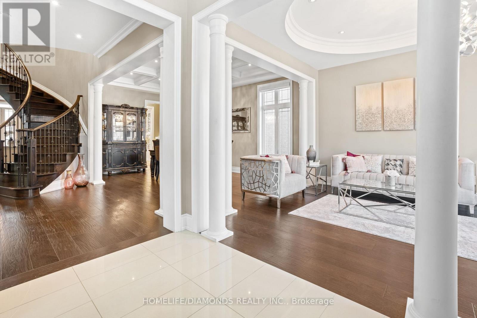 36 West Coast Trail, King, Ontario  L7B 0A4 - Photo 5 - N12578830