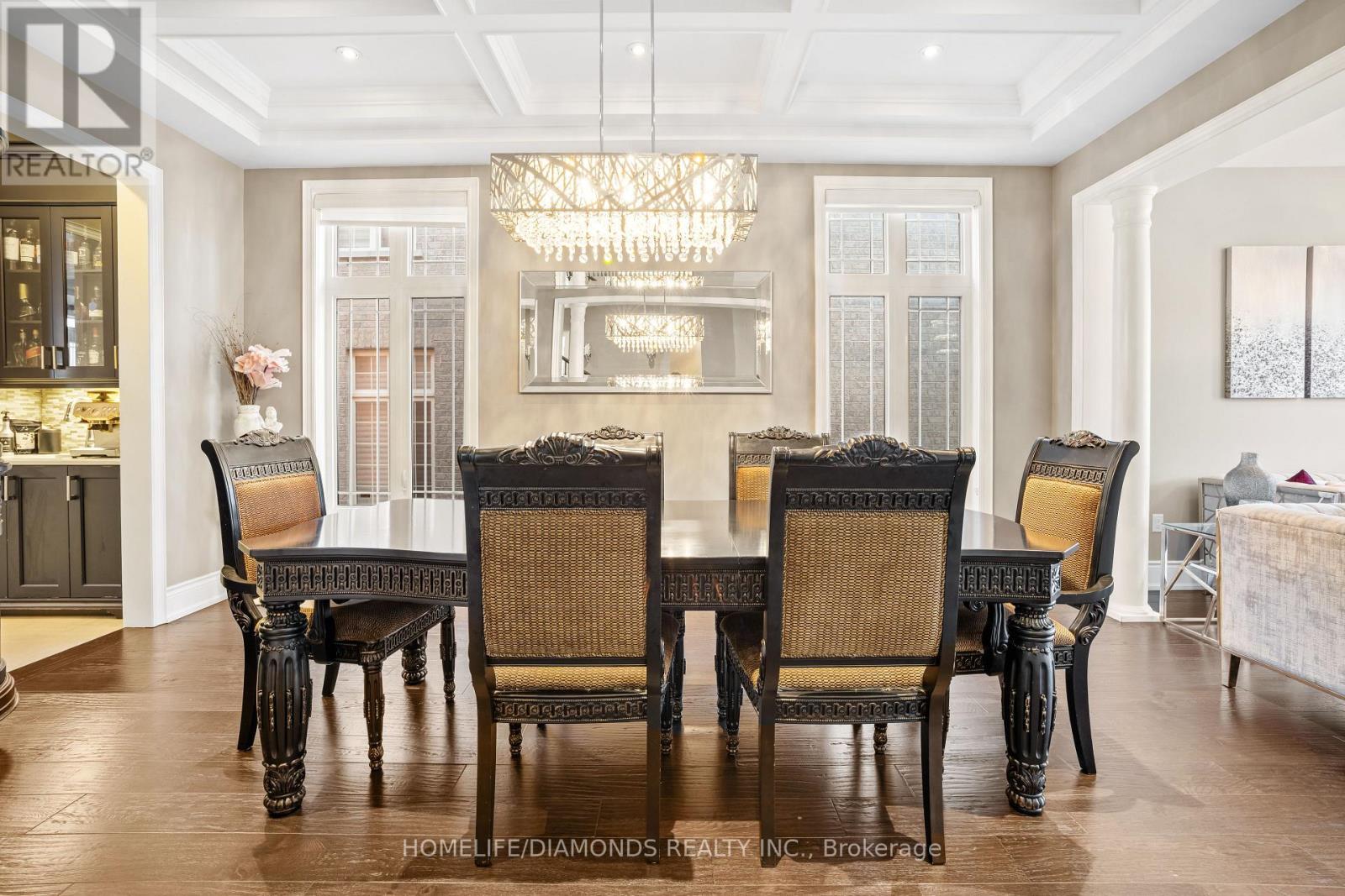 36 West Coast Trail, King, Ontario  L7B 0A4 - Photo 9 - N12578830