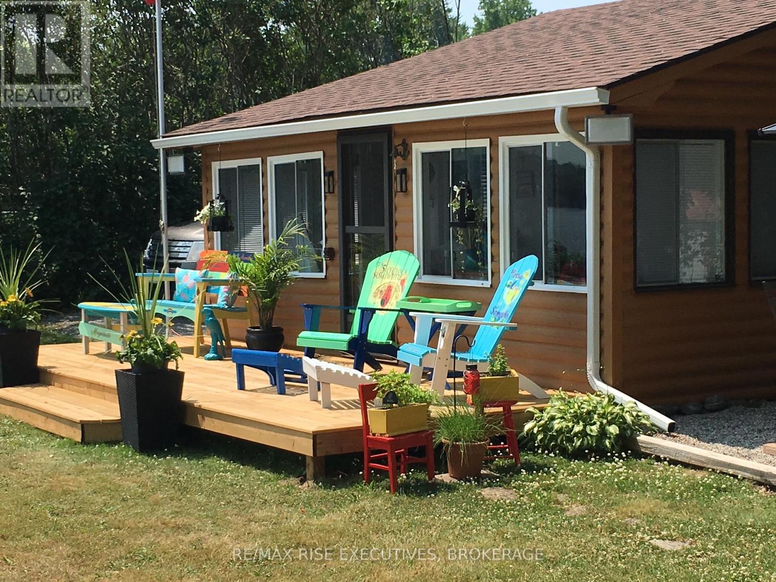 5065 Lower Round Lake Road, Frontenac, Ontario  K0H 1H0 - Photo 1 - X12578966