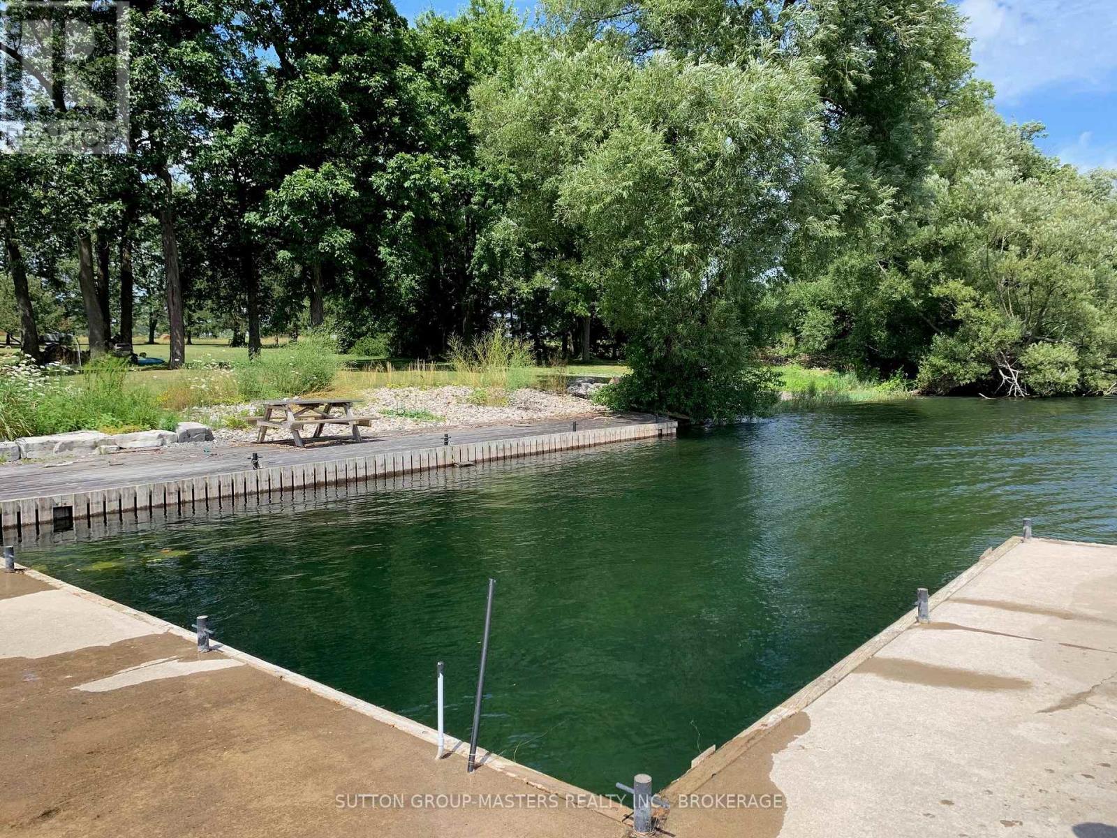 608 Spithead Road, Frontenac Islands, Ontario K7G 2V6 - Photo 12 - X12579072