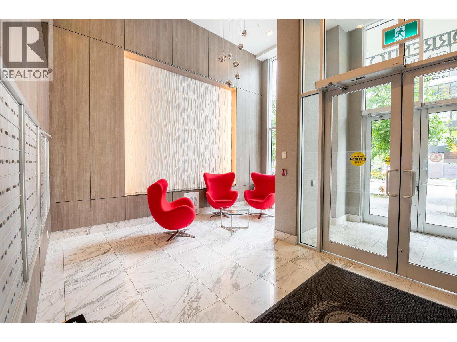 501 8688 Hazelbridge Way, Richmond, British Columbia  V6X 0R6 - Photo 4 - R3042297