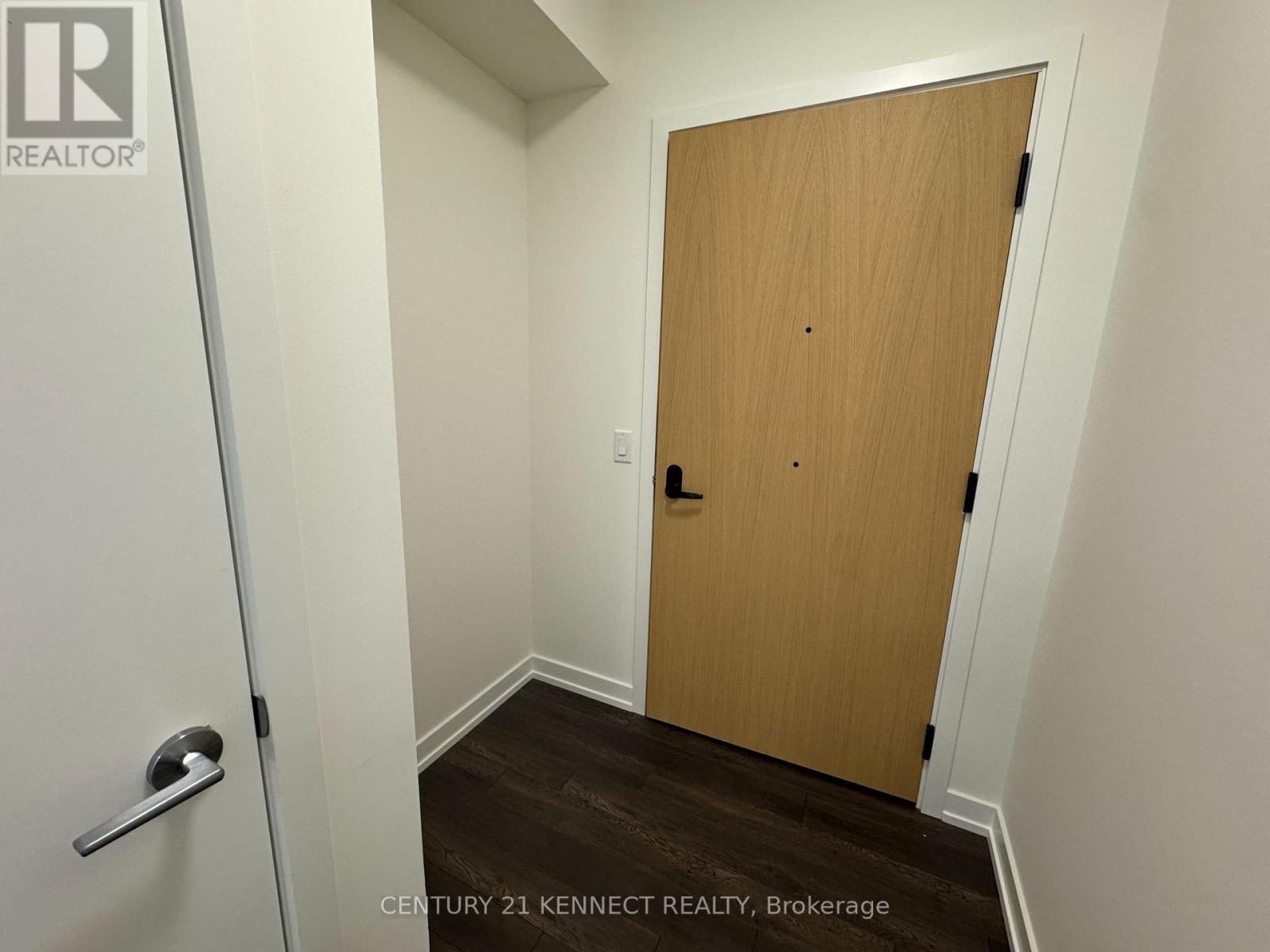 4708 - 89 Church Street, Toronto, Ontario  M5C 2G3 - Photo 4 - C12578142