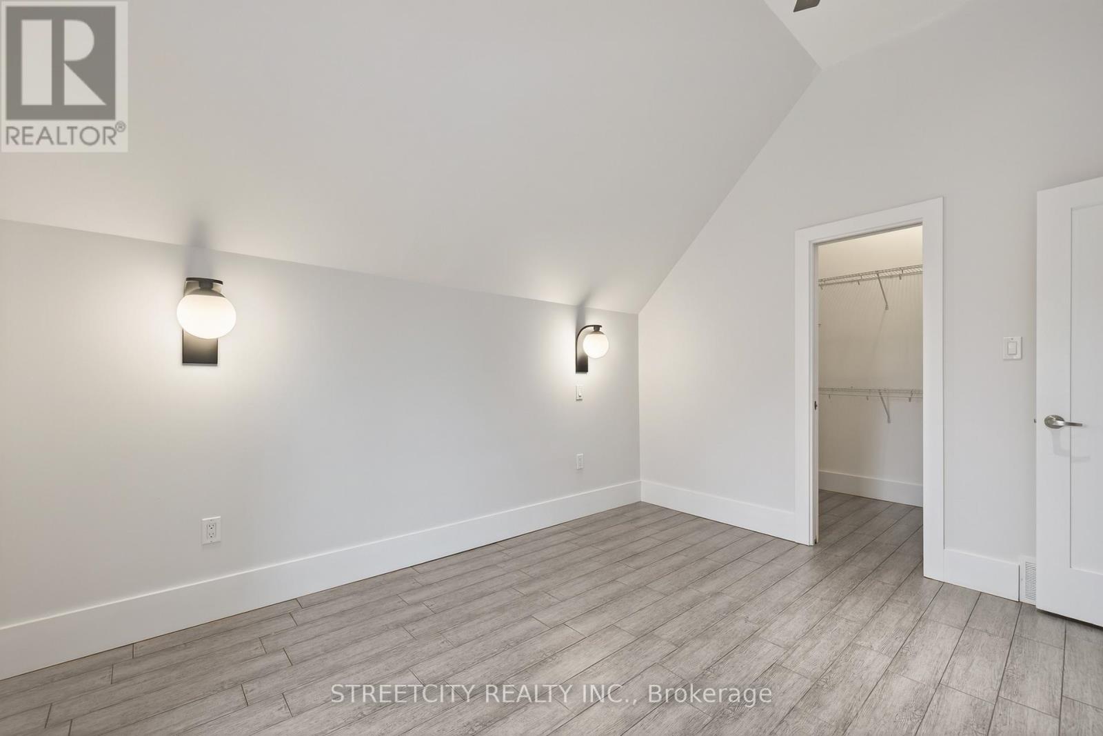 80 Tecumseh Avenue E, London South, Ontario  N6C 1R9 - Photo 24 - X12579048